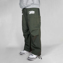 Charger l&#39;image dans la galerie, Cargo pant Ovile green 412